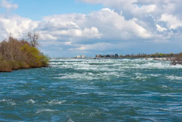 Niagara Falls