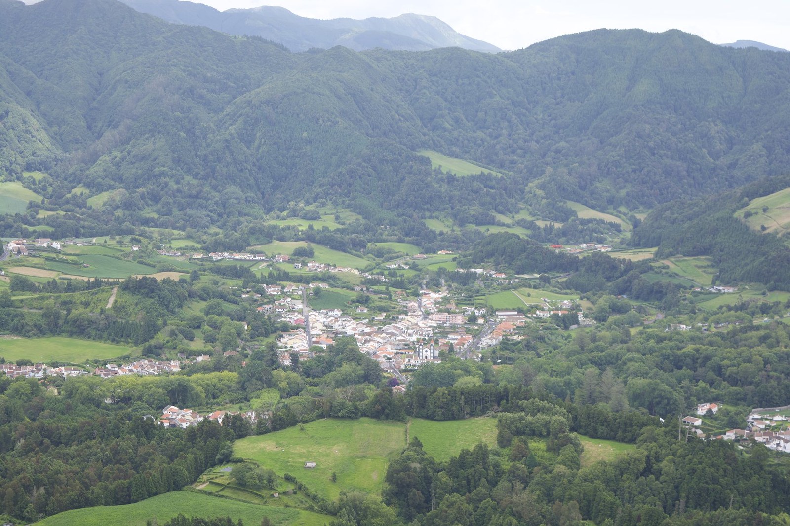 Furnas